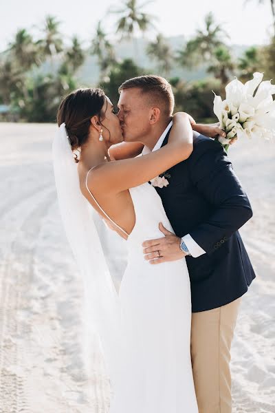 Fotógrafo de casamento Thomas Kart (kondratenkovart). Foto de 30 de julho 2019