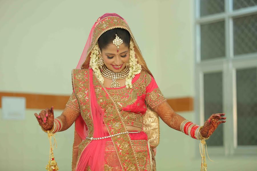 Fotógrafo de casamento Chandan Puri (photoportray). Foto de 27 de agosto 2018