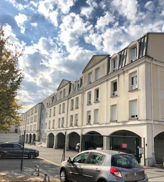 Vente appartement 1 pièce 17 m² à Cergy (95000), 89 000 €