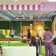 大房子親子餐廳樂園