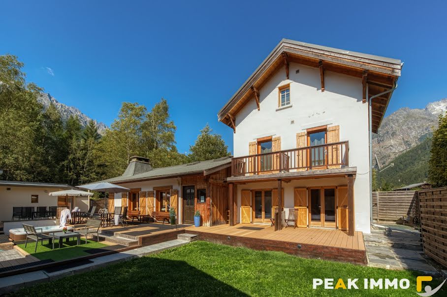 Vente chalet 11 pièces 310.14 m² à Chamonix-Mont-Blanc (74400), 3 350 000 €