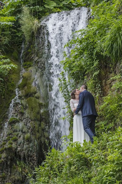 Jurufoto perkahwinan Balin Balev (balev). Foto pada 22 Ogos 2017