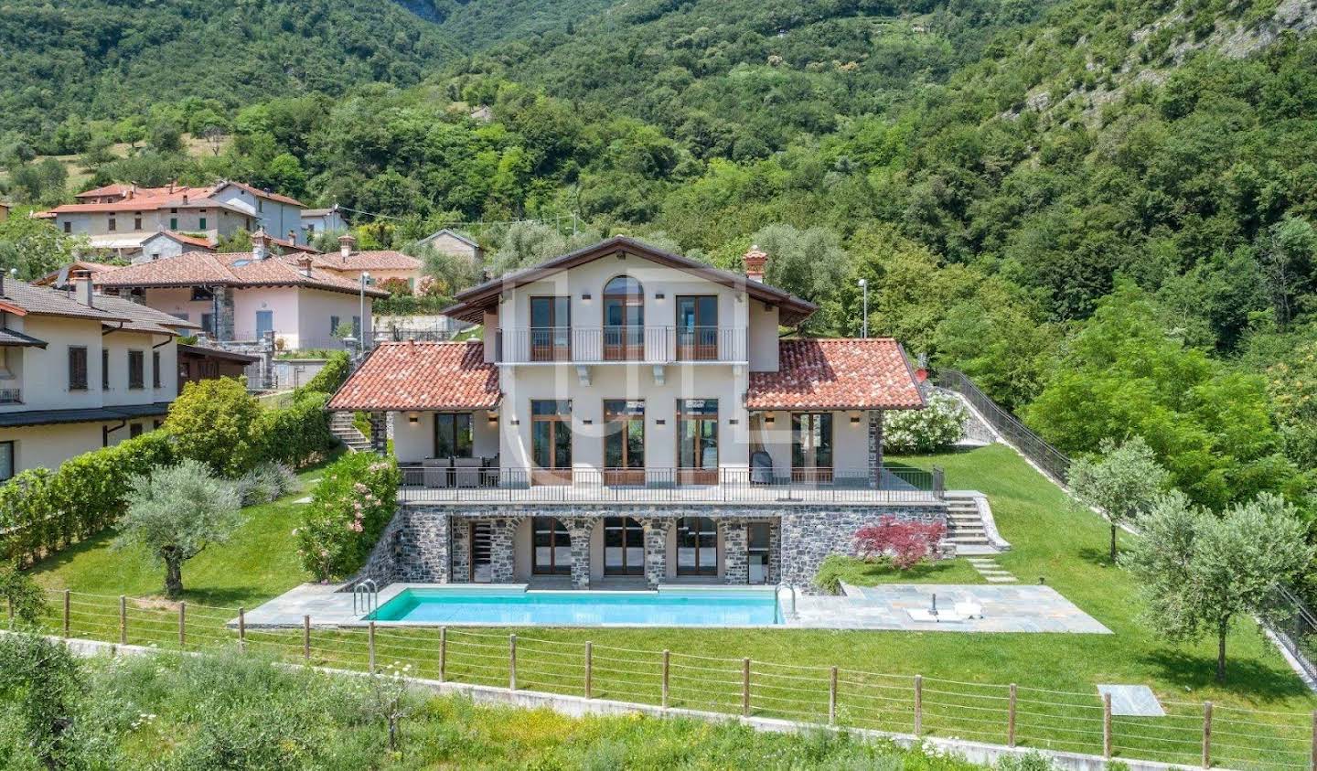 Villa avec piscine Tremezzina