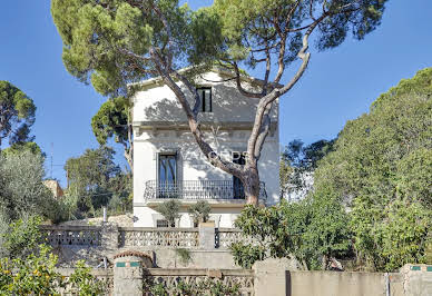 Maison avec jardin et terrasse 3