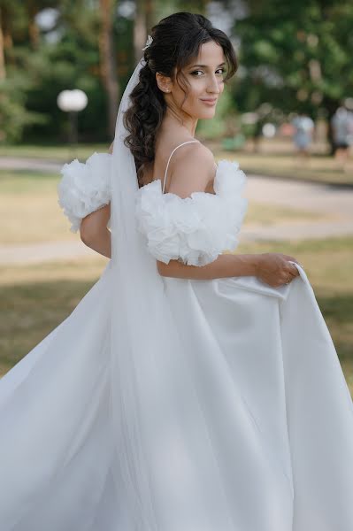 Fotograful de nuntă Anna Golubeva (golubevanna). Fotografia din 11 septembrie 2023
