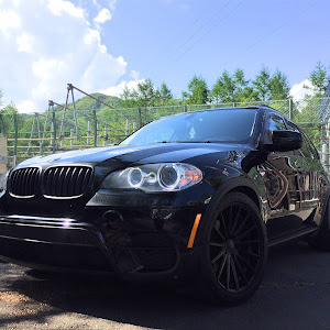 X5 E70