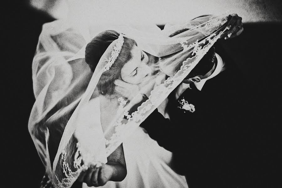 Wedding photographer Polina Egorova (polinariaegorova). Photo of 2 November 2012