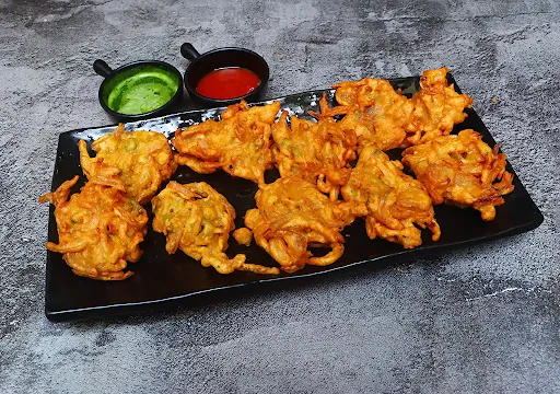 Crunchy Pyaz Pakoda [10 Pieces]