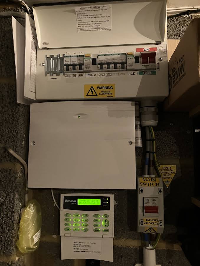 Find an electrician tesla deals