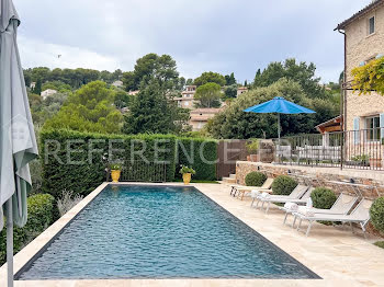 villa à Mougins (06)