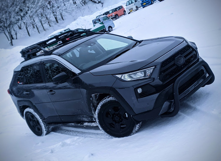RAV4のrav4adventure・rav4・TOYOTIRES・245/75R16・夏タイヤに関するカスタム事例の投稿画像3枚目