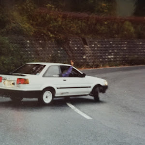 カローラレビン AE86