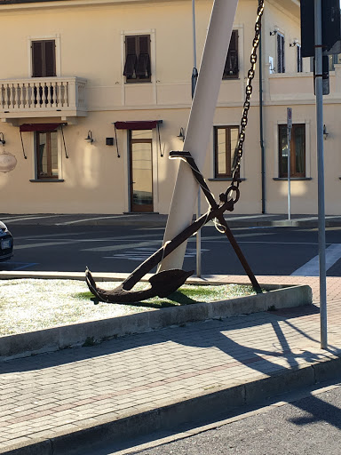 Ancora Del Porto Di Marina Di Pisa 