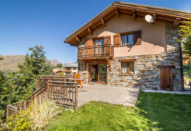 Chalet with panoramic view and terrace 5