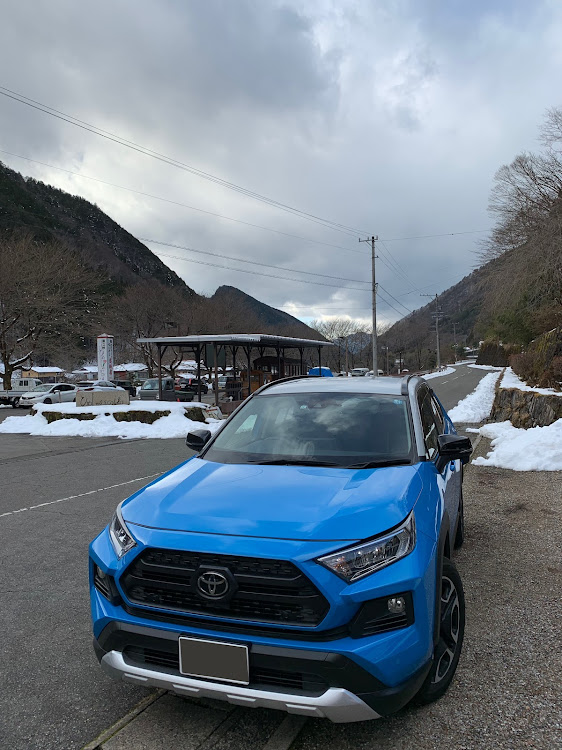 RAV4の2023年新年おめでとう・RAV4に関するカスタム事例の投稿画像1枚目