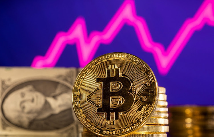 Bitcoin or Rand – Which Should You Save? » Afro Hustler