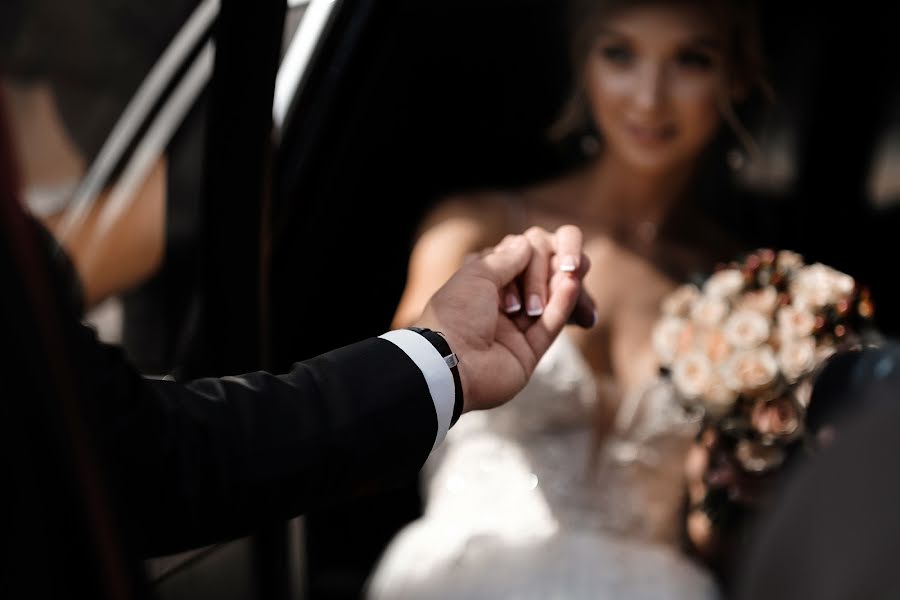 Wedding photographer Kristina Ashmarina (christina87). Photo of 19 July 2019