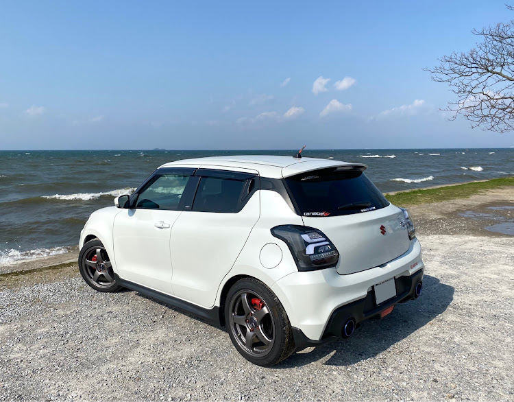 スイフトスポーツの桜🌸はまだ早かった・2人ナンパ・開幕勝利(^^)v・スイスポは日本の宝に関するカスタム事例の投稿画像5枚目