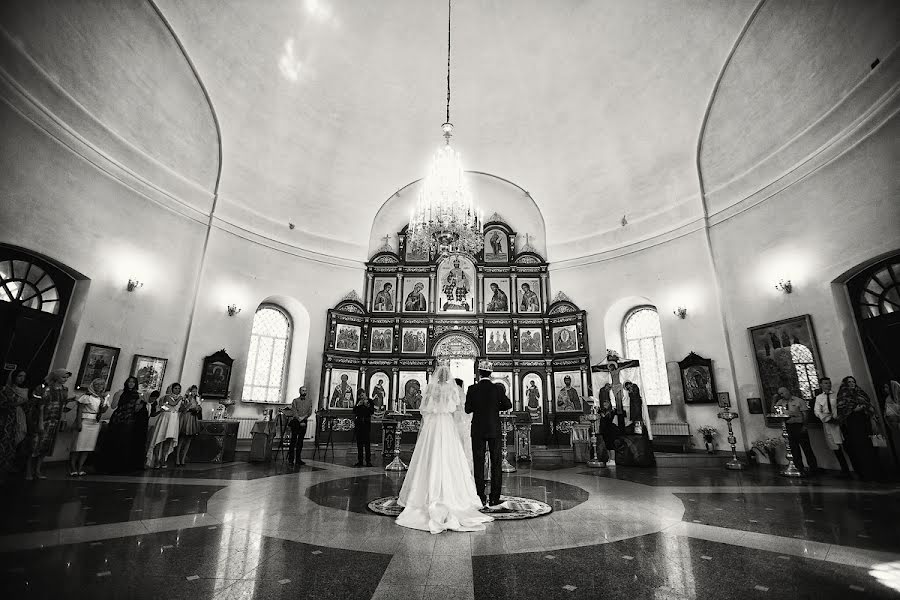 Photographe de mariage Mikhail Simonov (simonovm). Photo du 9 novembre 2016