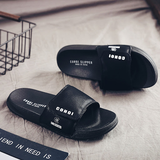 Title 5, Flat Beach Sandals and Slippers. Enjoy ultimate...