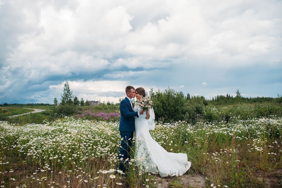 Fotógrafo de casamento Olga Shumilova (olgashumilova). Foto de 16 de novembro 2017