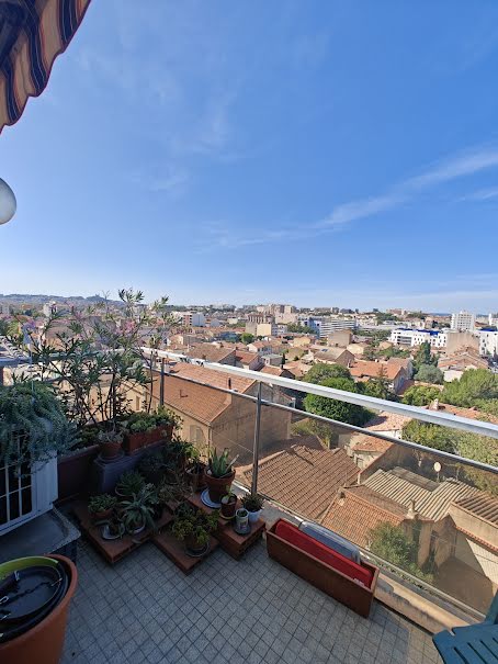 Location meublée appartement 3 pièces 61.75 m² à Marseille 4ème (13004), 990 €