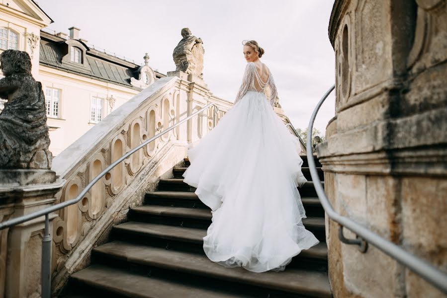 結婚式の写真家Yuriy Stebelskiy (blueclover)。2021 10月27日の写真