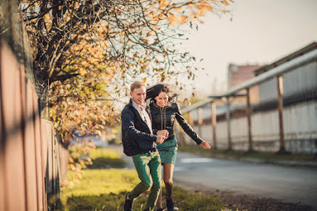 Fotógrafo de casamento Sergey Rzhevskiy (photorobot). Foto de 12 de junho 2015