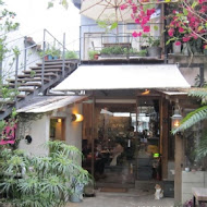 cheela 小屋咖啡館