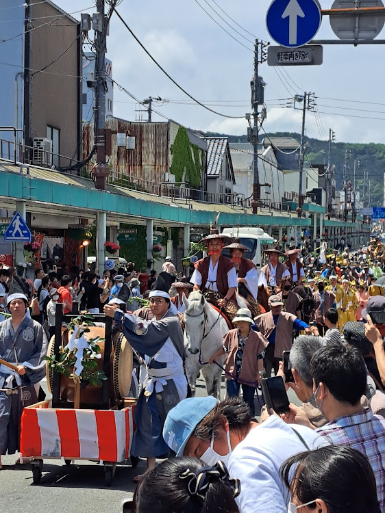 オデッセイのおでざんまい・誕生日おめでとう俺・流鏑馬は間近で見たら大迫力・あ、まだケーキ食べてない・プレゼントはこちらの宛先まで↓に関するカスタム事例の投稿画像2枚目
