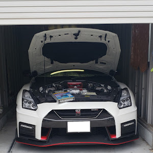 NISSAN GT-R R35