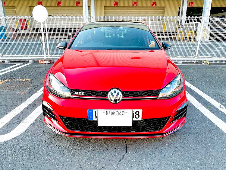 ゴルフGTIのフォルクスワーゲンのある生活・赤い車好き・グラフェンコーティング・湘南・ユーロナンバーに関するカスタム事例の投稿画像7枚目