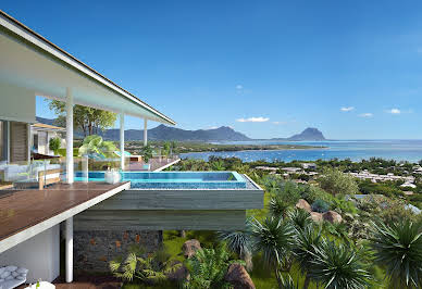 Propriété avec piscine en bord de mer 4