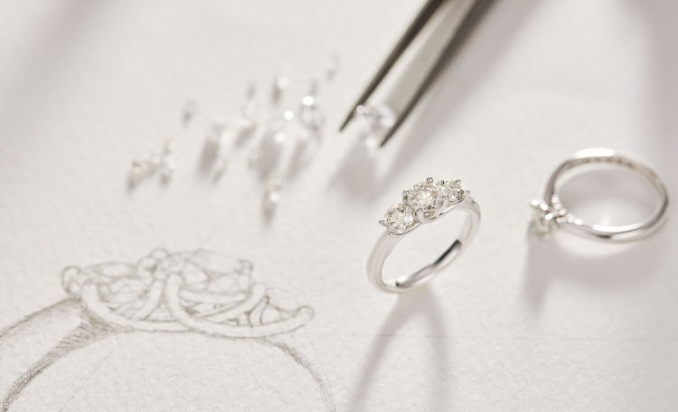 'I love you yesterday, tomorrow and forever' — this romantic phrase is reflected in the design of Sterns' signature Forever Diamonds trilogy ring.