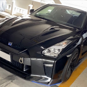 NISSAN GT-R R35