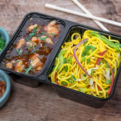 Chicken Manchurian With Hakka Noodle Bowl