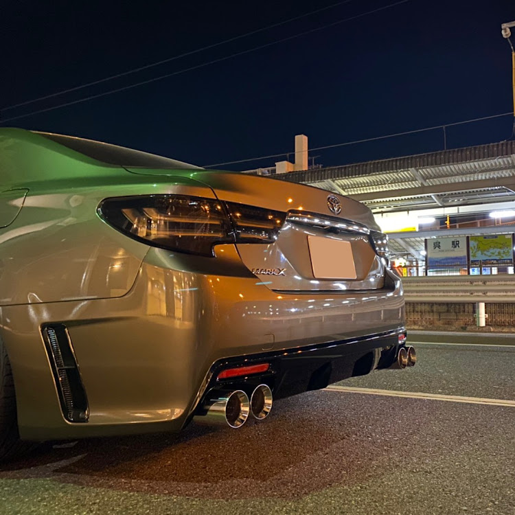 マークXのマフラー交換・DIY・スリーキャッツ・V6サウンドに関するカスタム事例の投稿画像1枚目