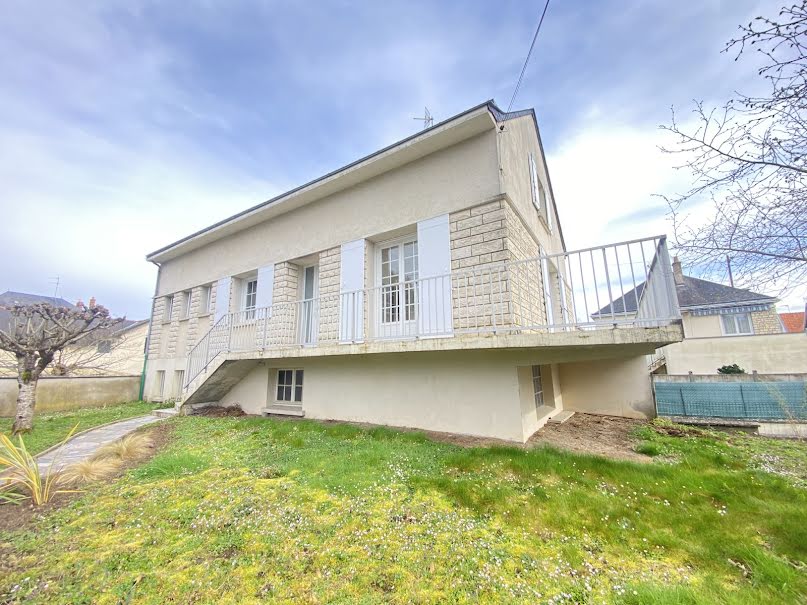 Vente maison 9 pièces 184 m² à Saumur (49400), 325 000 €