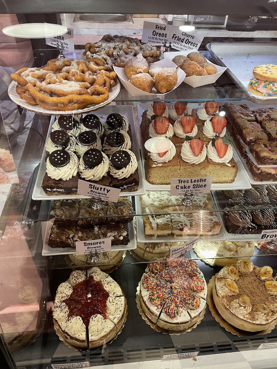 Gluten-Free at Posh Pop Bakeshop