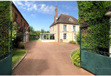 Maison avec piscine et terrasse 7