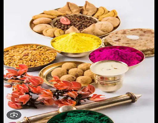 Holi Special Evening Snacks (500 Grams)