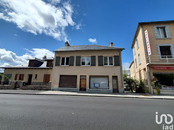 maison à Peyre en Aubrac (48)