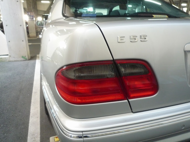 Eクラスの車種名エンブレムは有り派・今更ながら・メルセデス・ベンツ・W210に関するカスタム事例の投稿画像1枚目