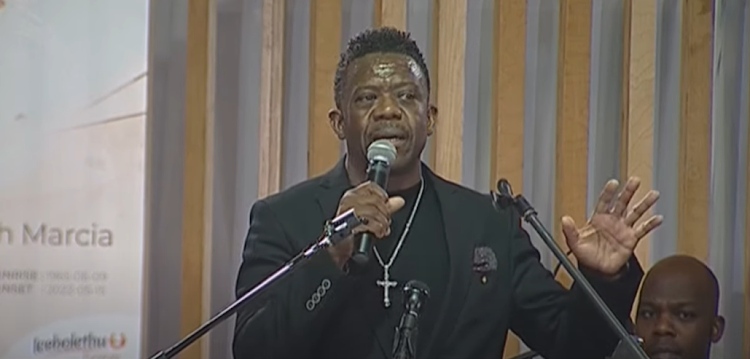 Rev. Benjamin Dube paid tribute to Deborah Fraser.