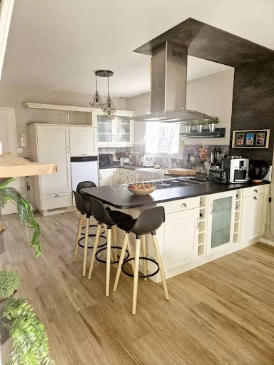 House with garden and terrace 4