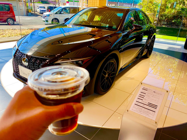 フリードのレクサスIS350・レクサス・IS-Fスポーツ・初のご対面⤴️・エンジン始動音に関するカスタム事例の投稿画像23枚目