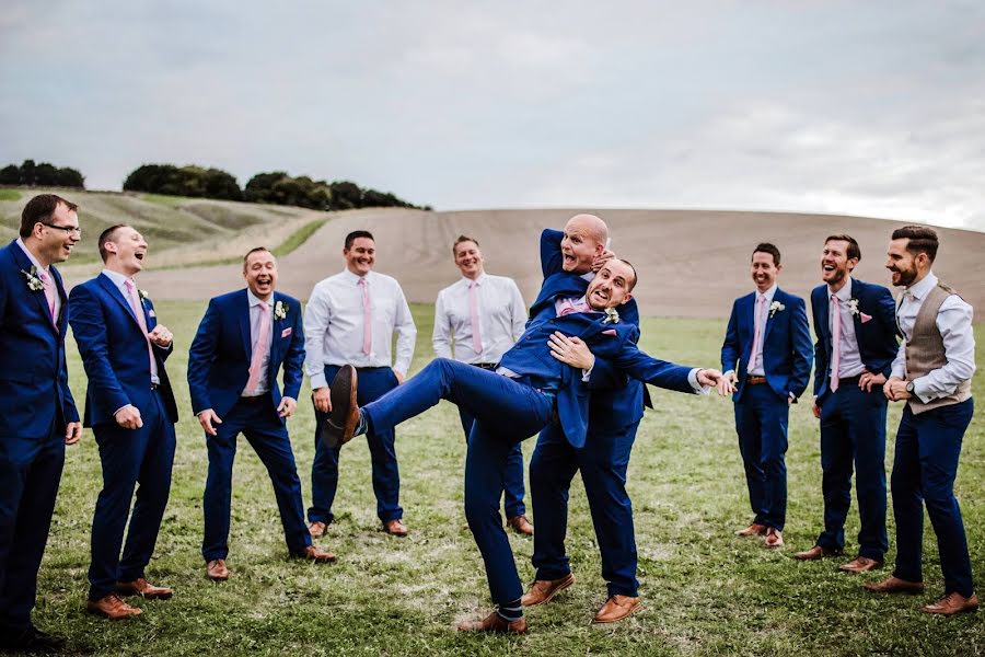 Wedding photographer Adam Barnard (adambarnardphoto). Photo of 2 July 2019