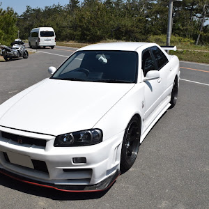 スカイライン ENR34