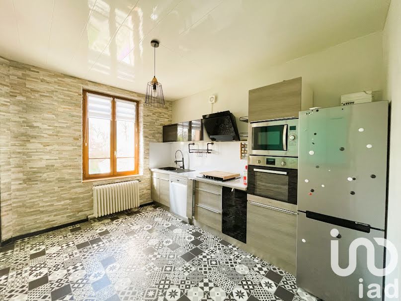 Vente maison 5 pièces 100 m² à Chalons-en-champagne (51000), 185 000 €