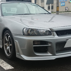 スカイライン R34